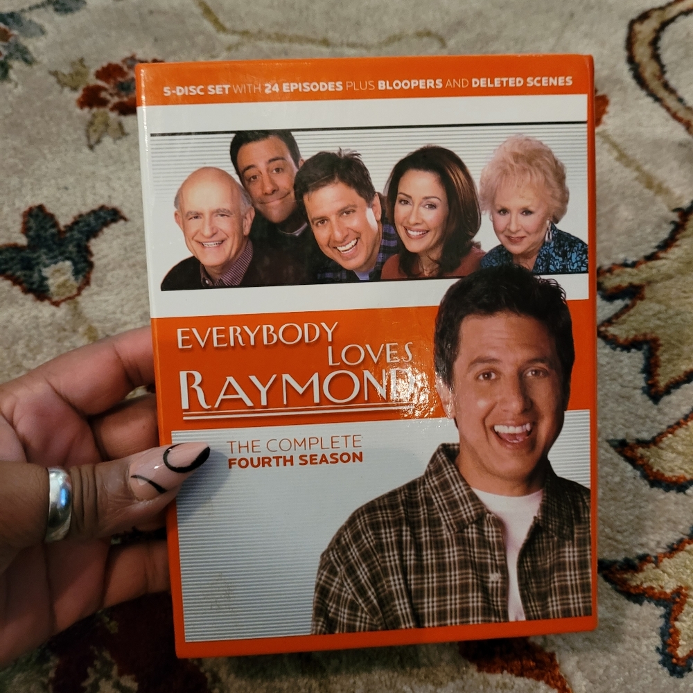 Everybody Loves Raymond season 4